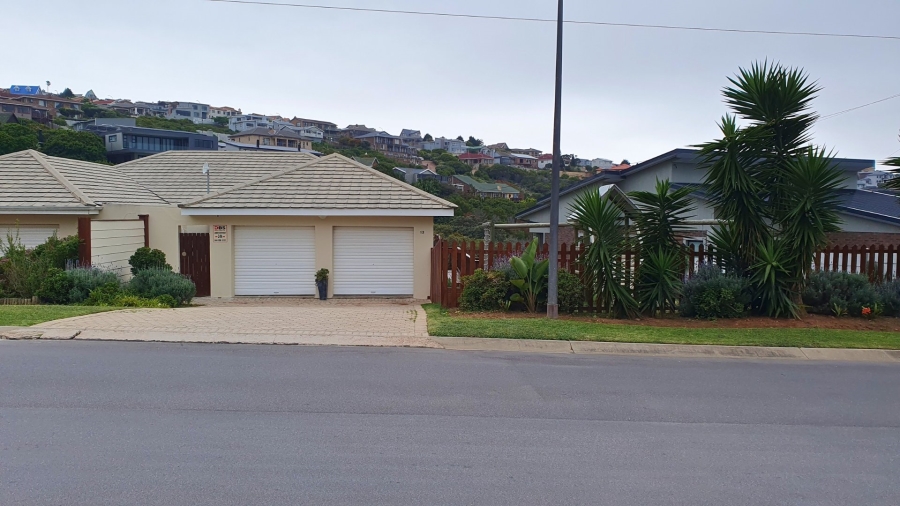 3 Bedroom Property for Sale in Dana Bay Western Cape